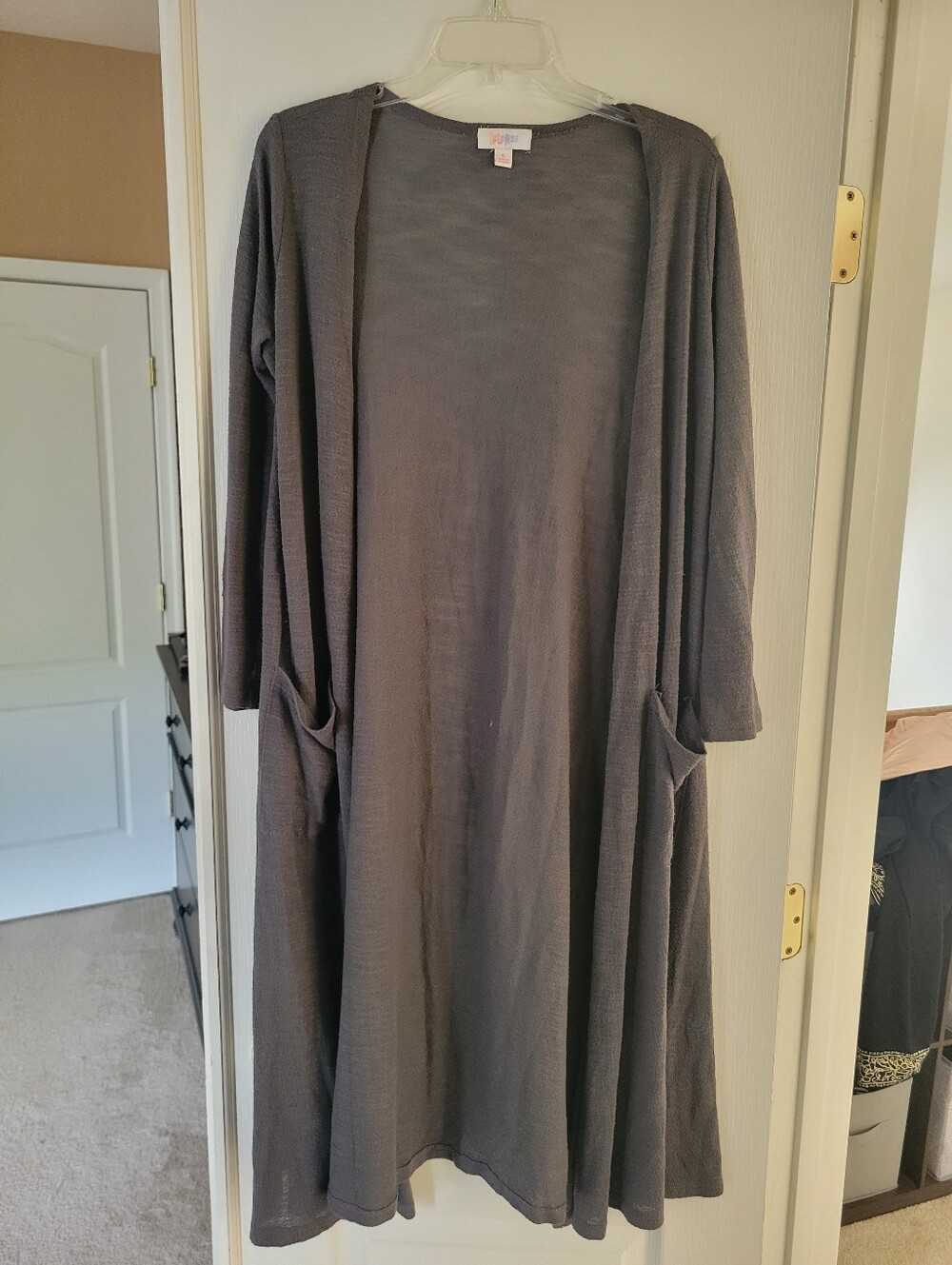 LuLaRoe Sarah Duster Cardigan Womens Small S Gray Long Open Front Knit Pockets